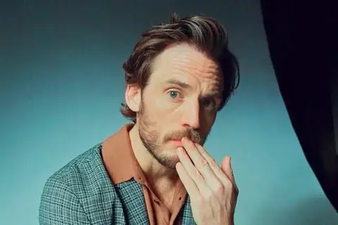 How Hollywood’s ‘Six-Pack Pressure’ Caused Actor Sam Claflin’s Body Dysmorphia