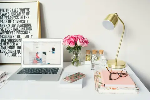 Couple With Zero DIY Skills Transform Cluttered Cupboard Into Cozy Office
